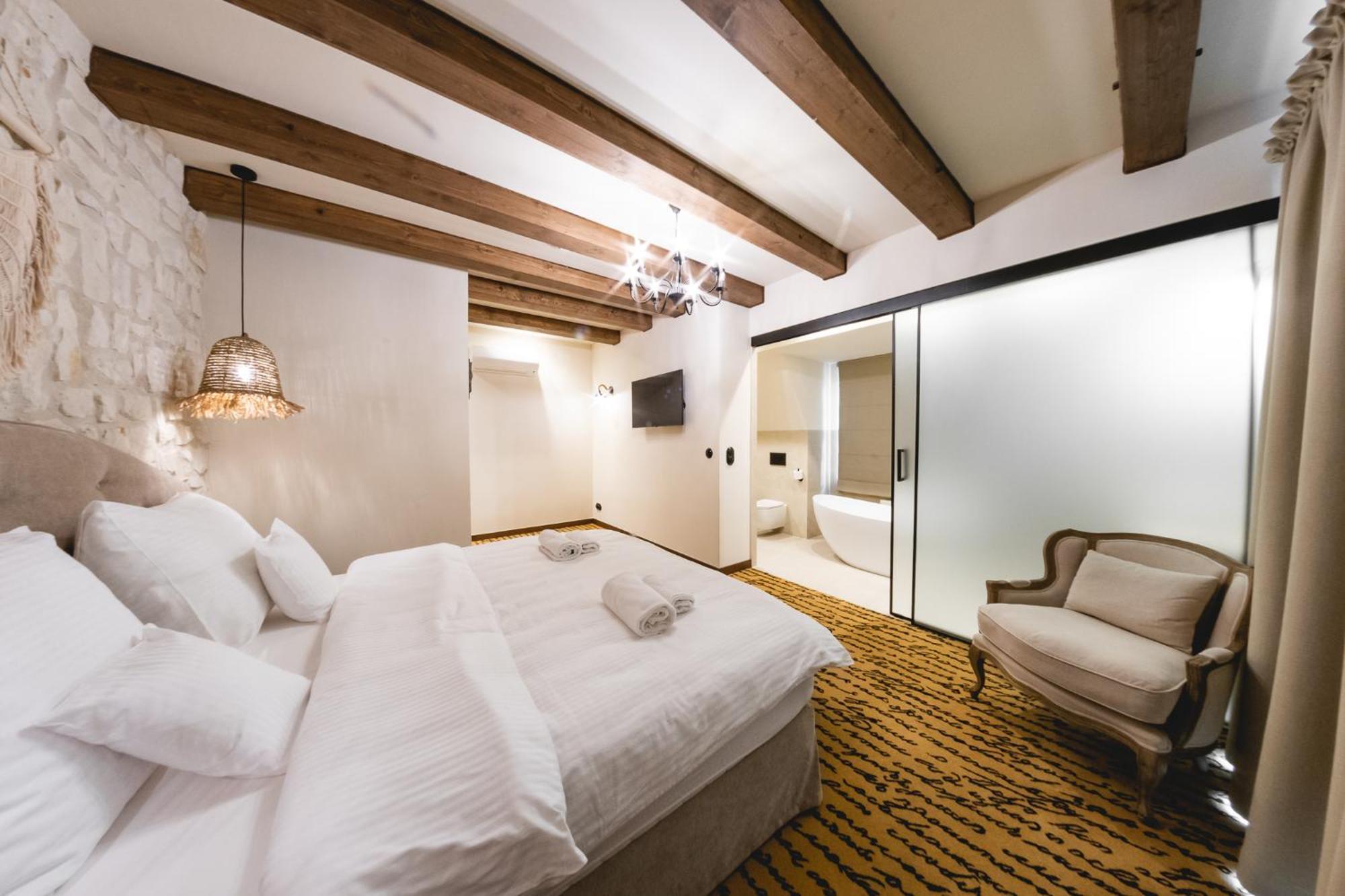 Dwor Hotel&restauracja Hotel