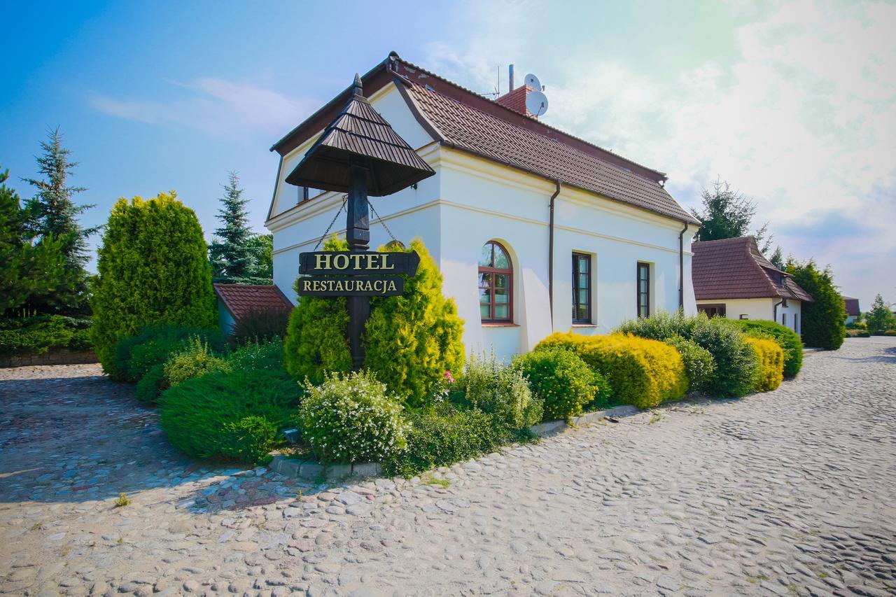Dwor Hotel&restauracja Hotel 3*